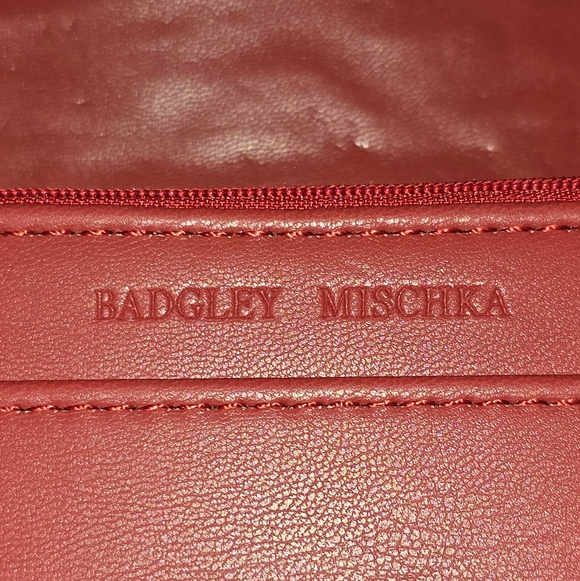 Badgley Mischka Diamond Quilted Crossbody With Pearls. Red Vegan Leather NWT - Picture 9 of 14